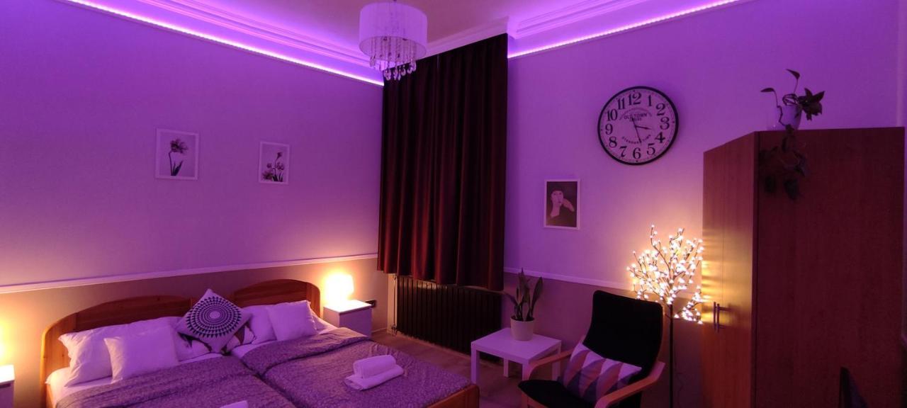 Center Apartman Szeged Bagian luar foto