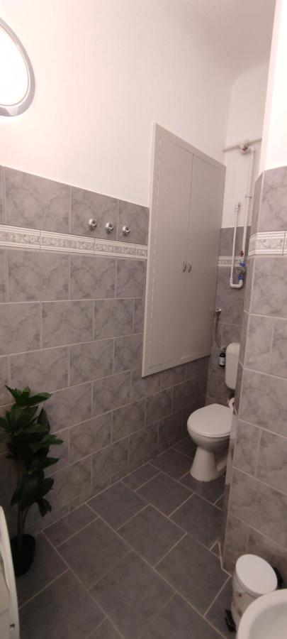 Center Apartman Szeged Bagian luar foto